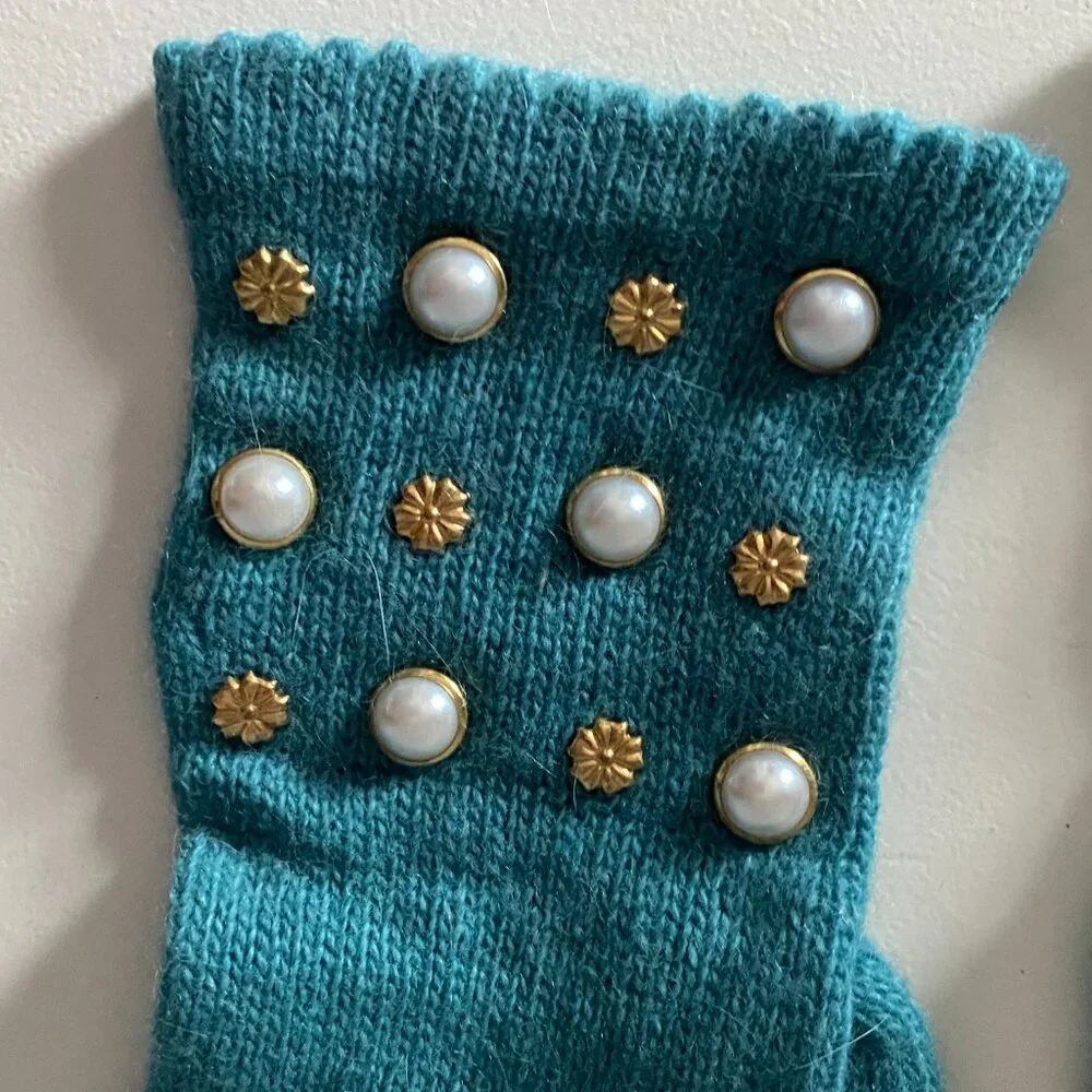 New Carolina Amato Turquoise Wool Angora Embellished Pearl Gold Beads Gloves OS